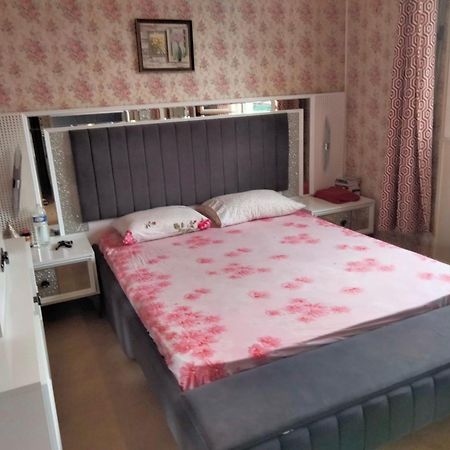 Maison Et Appartement ลา คูร์เนิฟ ภายนอก รูปภาพ